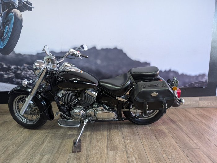 2014 Yamaha XVS650 V-STAR CUSTOM Black