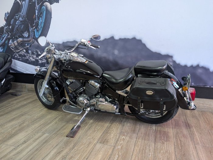 2014 Yamaha XVS650 V-STAR CUSTOM Black