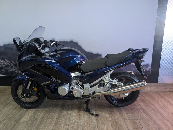 2025 Yamaha FJR1300AE BLUE