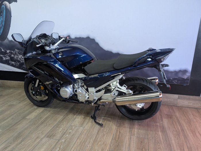 2025 Yamaha FJR1300AE BLUE