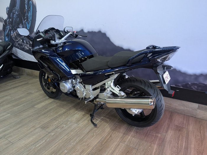 2025 Yamaha FJR1300AE BLUE