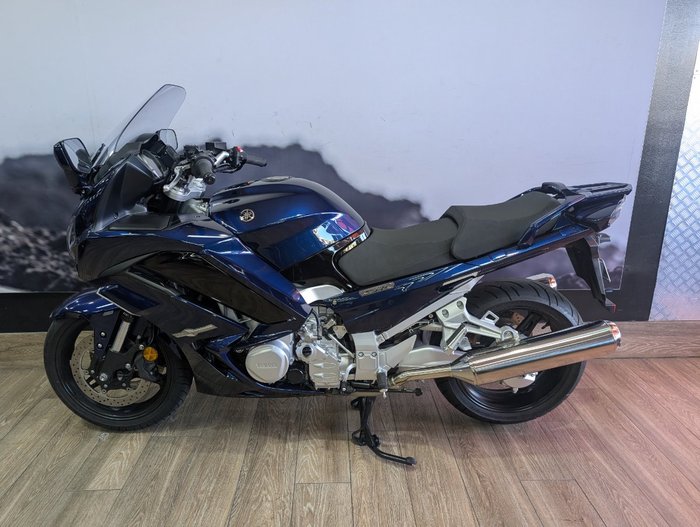 2025 Yamaha FJR1300AE BLUE
