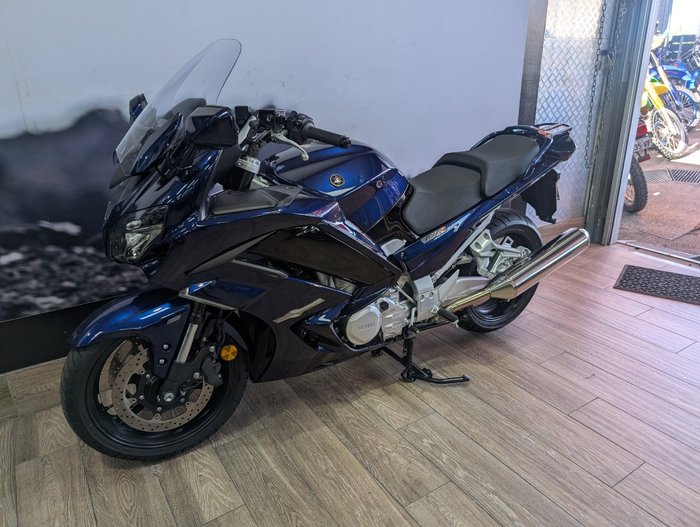 2025 Yamaha FJR1300AE BLUE