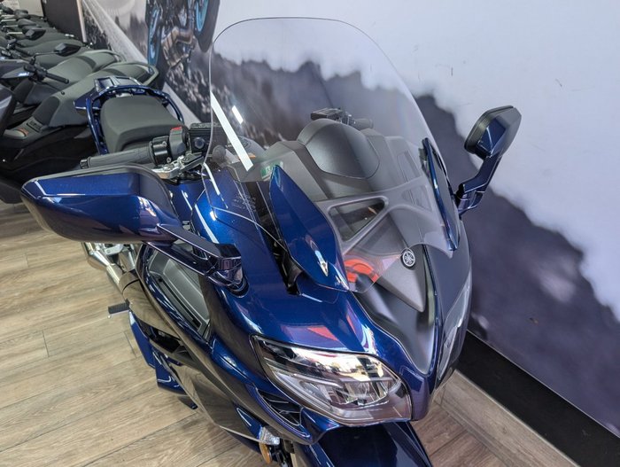 2025 Yamaha FJR1300AE BLUE