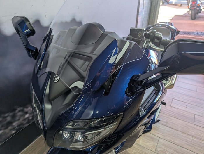 2025 Yamaha FJR1300AE BLUE