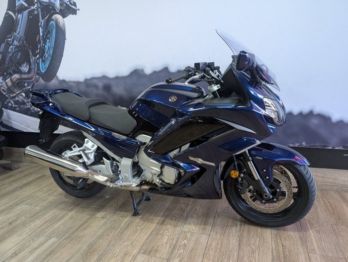 2025 Yamaha FJR1300AE BLUE