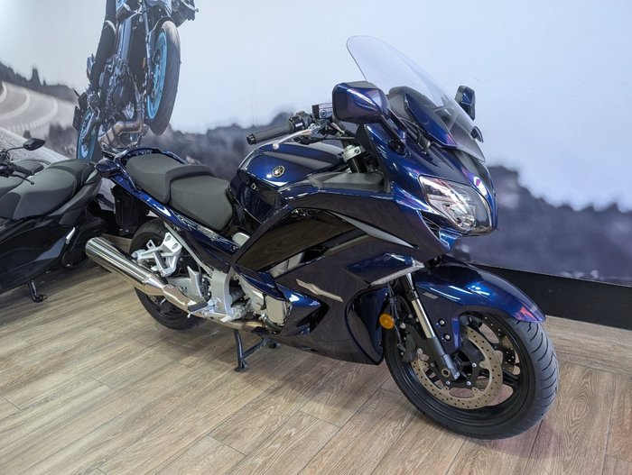 2025 Yamaha FJR1300AE BLUE
