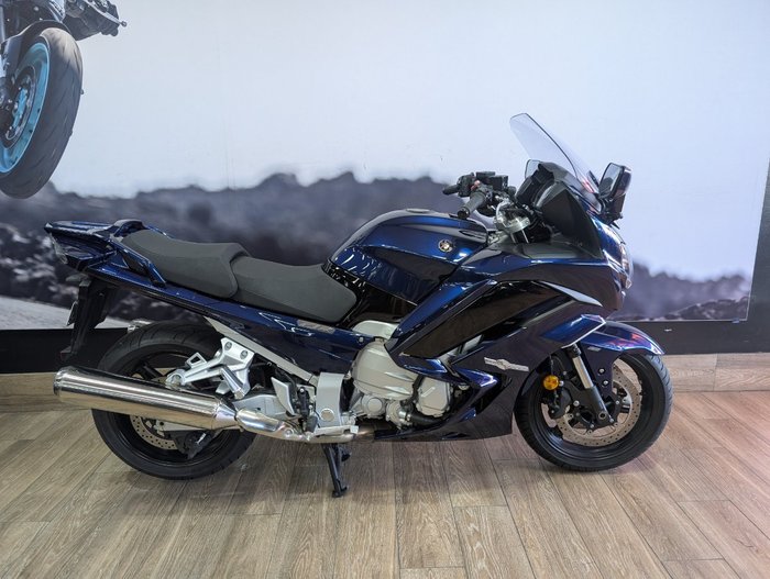 2025 Yamaha FJR1300AE BLUE