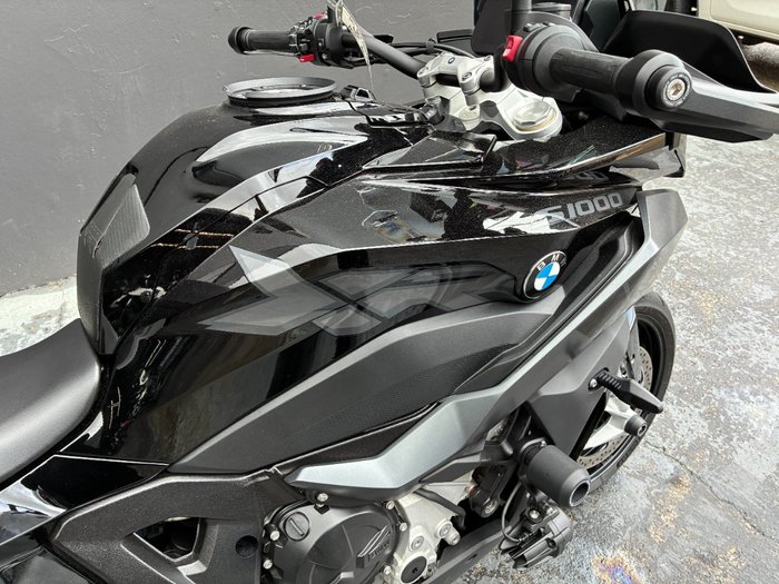 2021 BMW Motorrad S 1000 XR BLACK