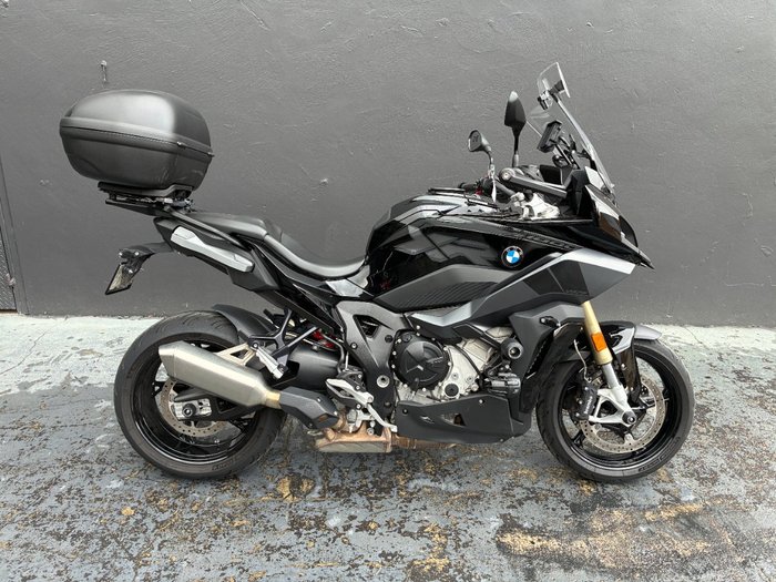 2021 BMW Motorrad S 1000 XR BLACK