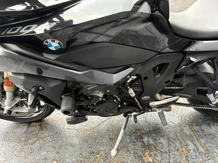 2021 BMW Motorrad S 1000 XR BLACK