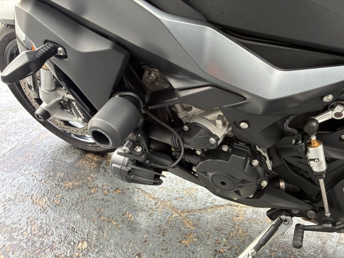 2021 BMW Motorrad S 1000 XR BLACK