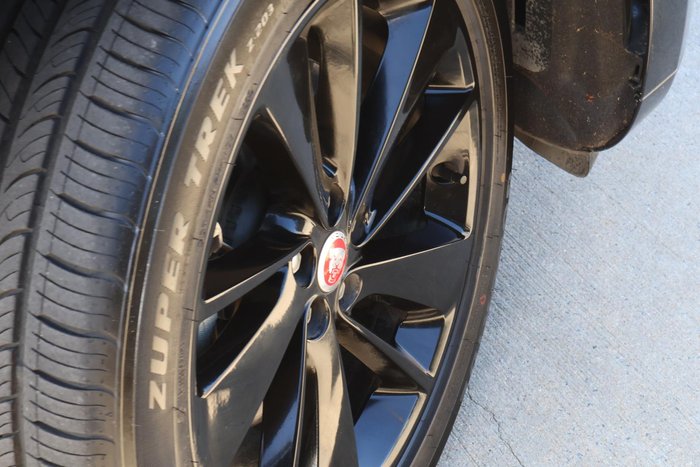 2021 Jaguar F-PACE P250 R-Dynamic SE