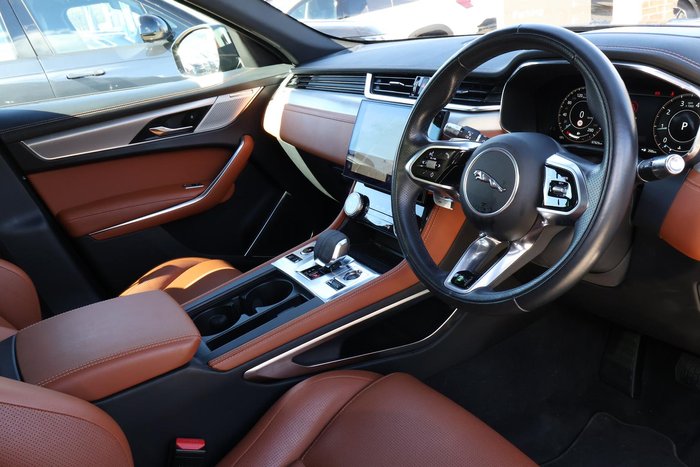 2021 Jaguar F-PACE P250 R-Dynamic SE