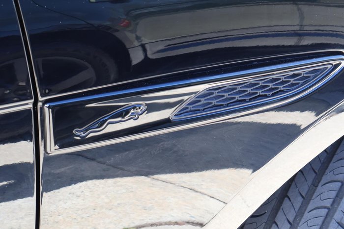 2021 Jaguar F-PACE P250 R-Dynamic SE