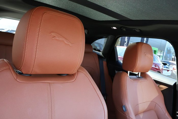 2021 Jaguar F-PACE P250 R-Dynamic SE