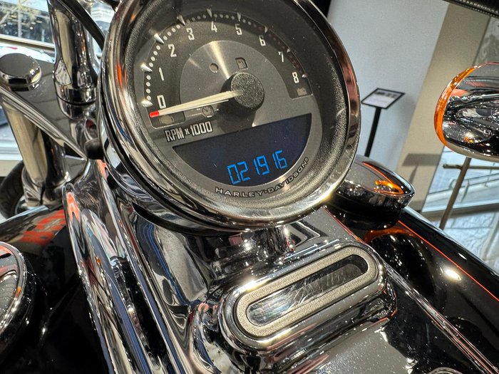 2008 Harley-Davidson Rocker C 96 (FXCWC) Softail Black