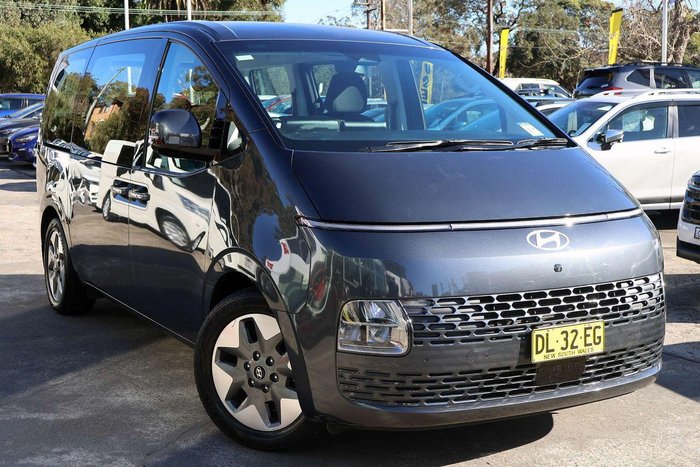 2024 Hyundai STARIA