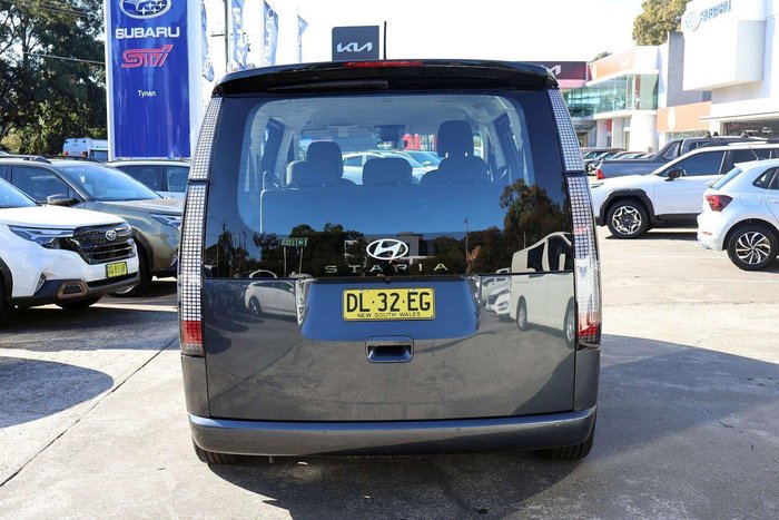 2024 Hyundai STARIA