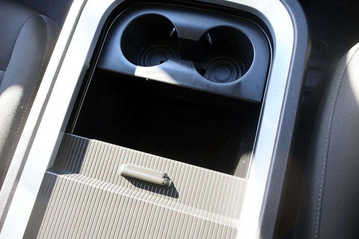 2024 Hyundai STARIA