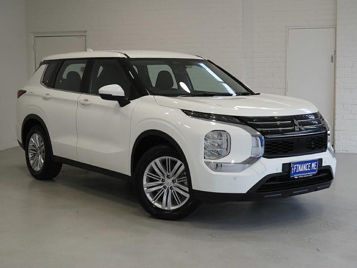 2024 Mitsubishi Outlander ES