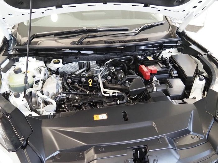 2024 Mitsubishi Outlander ES