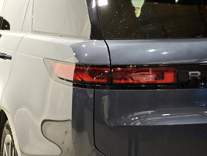 2026 Land Rover Range Rover Sport D300 Dynamic SE