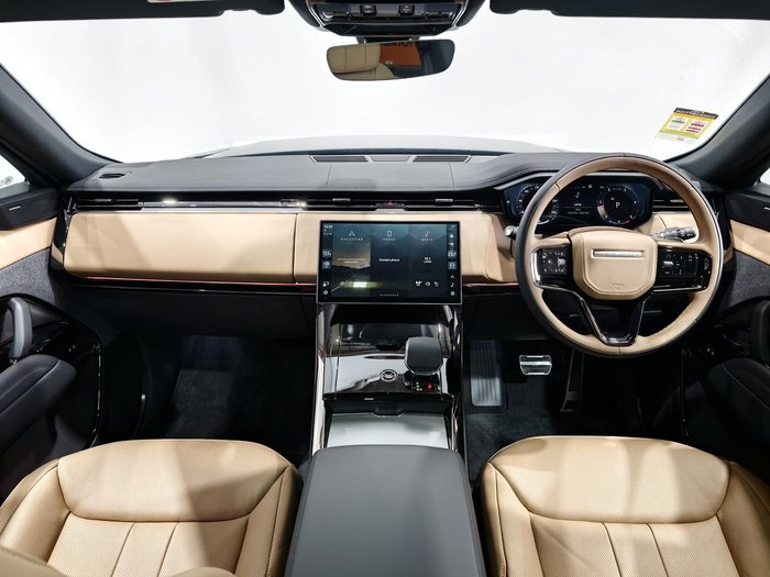 2026 Land Rover Range Rover Sport D300 Dynamic SE