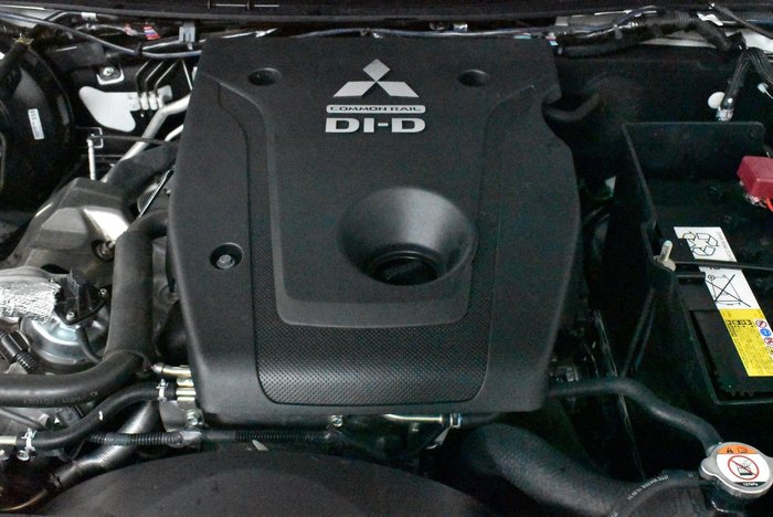 2021 Mitsubishi Triton GLX