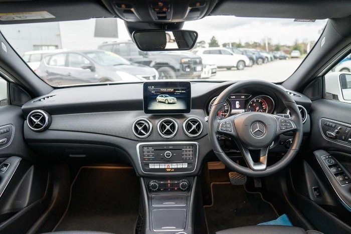2019 Mercedes-Benz GLA-Class GLA180 Urban Edition