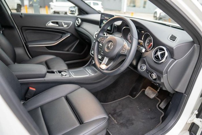 2019 Mercedes-Benz GLA-Class GLA180 Urban Edition