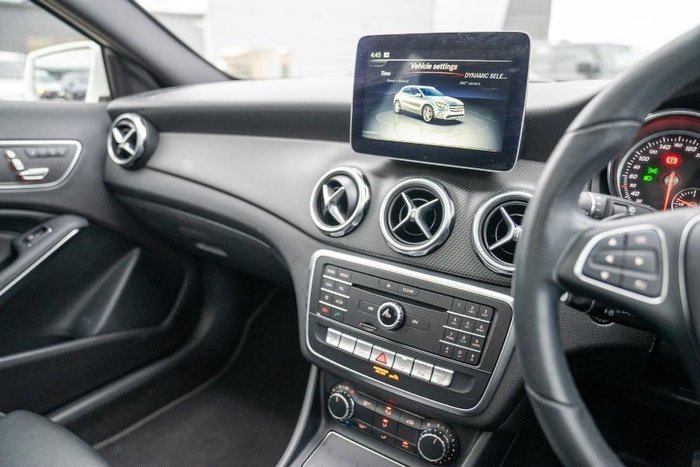 2019 Mercedes-Benz GLA-Class GLA180 Urban Edition