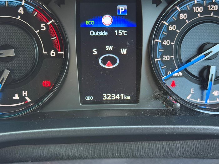 2023 Toyota Hilux Rogue