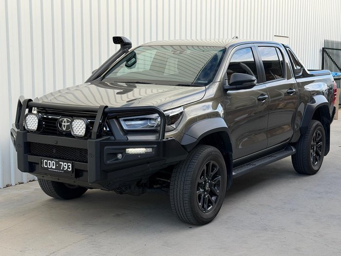 2023 Toyota Hilux Rogue