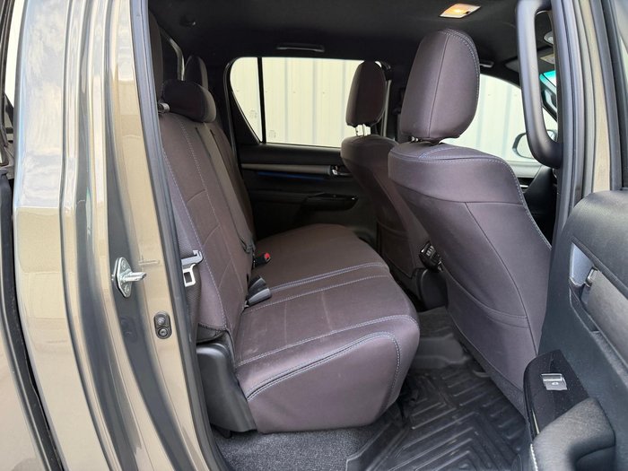 2023 Toyota Hilux Rogue