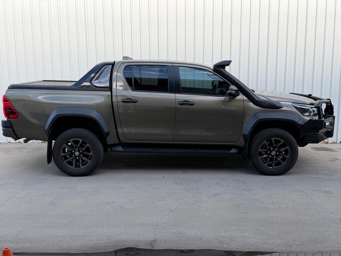 2023 Toyota Hilux Rogue