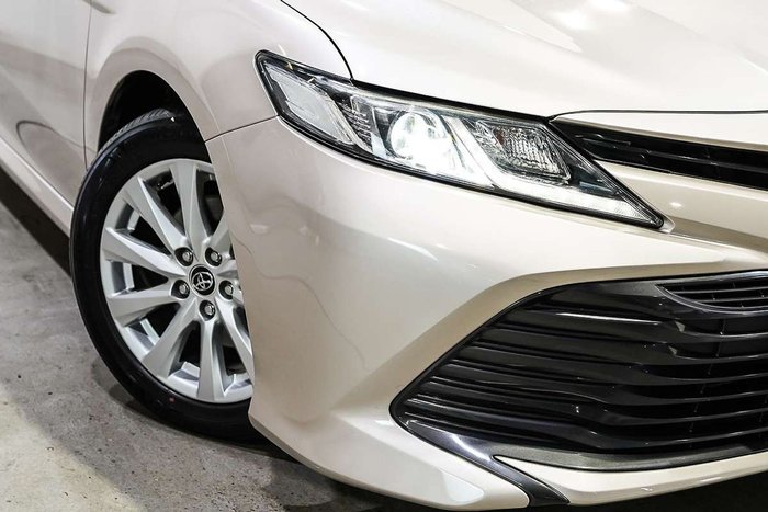 2019 Toyota Camry Ascent