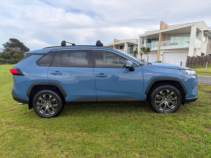 2023 Toyota RAV4 GXL