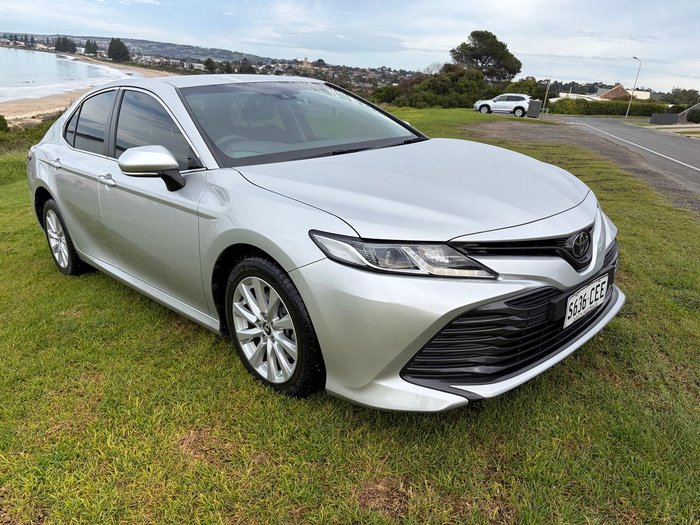 2019 Toyota Camry Ascent