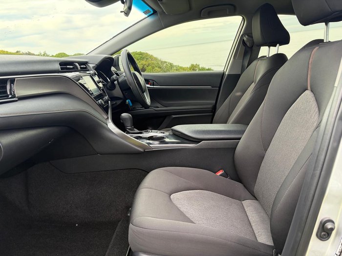 2019 Toyota Camry Ascent