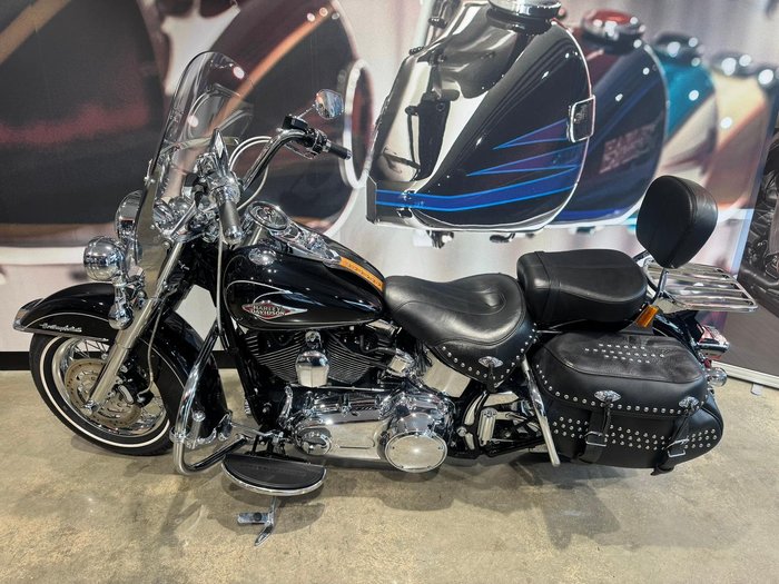 2008 Harley-Davidson Heritage Softail Classic 1584 (FLSTC) Softail Black