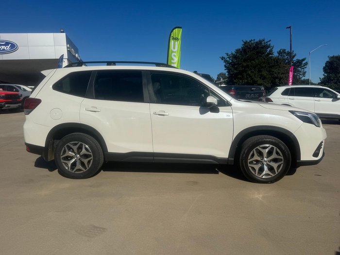 2023 Subaru Forester 2.5i