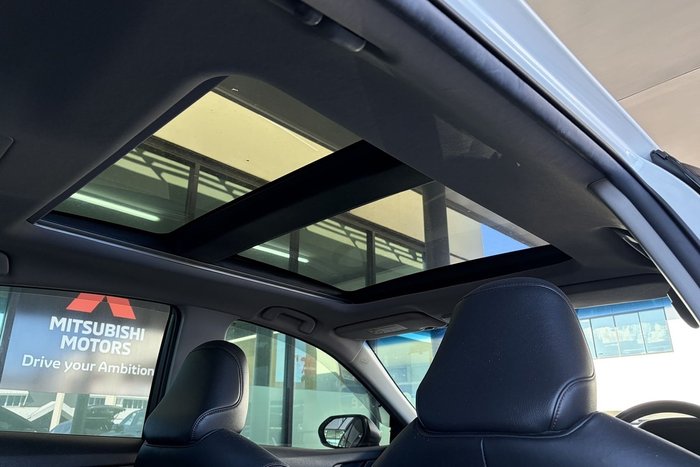 2020 Toyota Camry SL