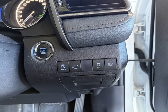 2020 Toyota Camry SL