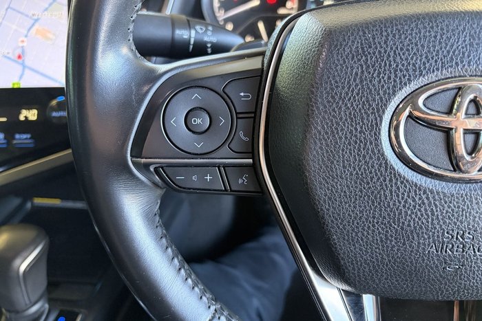 2020 Toyota Camry SL
