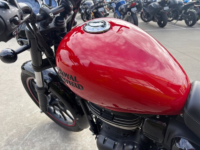 2022 Royal Enfield METEOR 350 FIREBALL Red