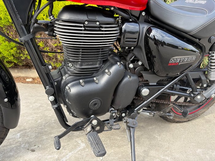 2022 Royal Enfield METEOR 350 FIREBALL Red