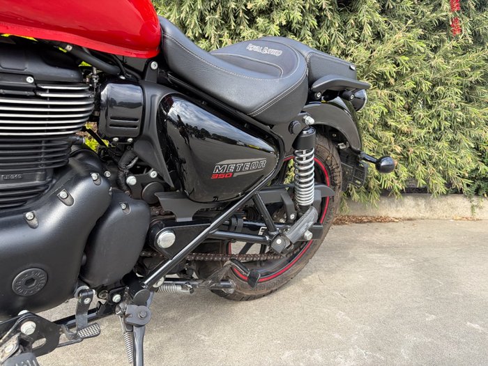 2022 Royal Enfield METEOR 350 FIREBALL Red