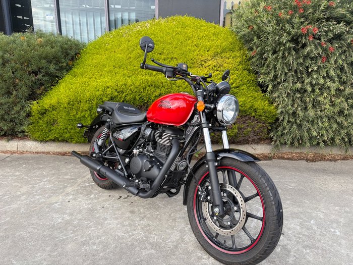2022 Royal Enfield METEOR 350 FIREBALL Red
