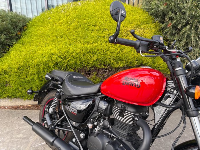 2022 Royal Enfield METEOR 350 FIREBALL Red